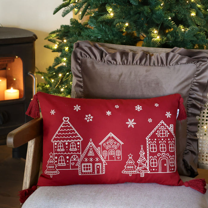 Aix Pillowcase w. tassels & houses