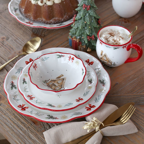Chalet de Noël Dinner Plate