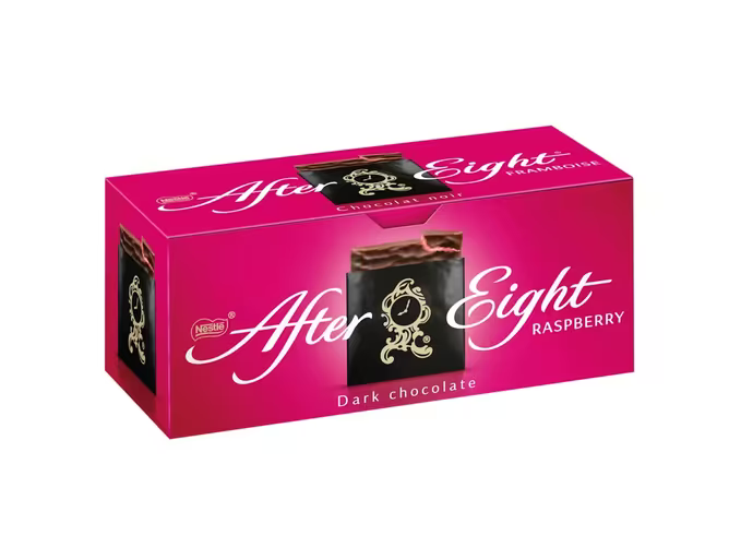 After eight 200g raspberry mörk choklad med hallonfyllning
